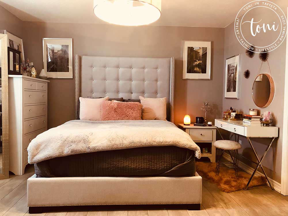 Dreamy Bedroom Design Bed and Desk